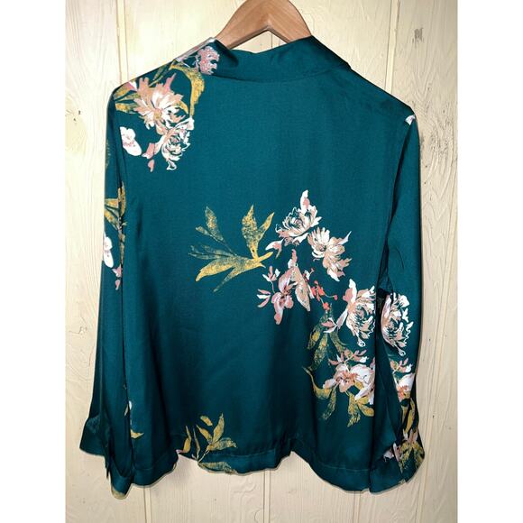 Faux Silk Large Blouse Button Front Top G by Giuliana HSN Green Floral Drape - Picture 4 of 8